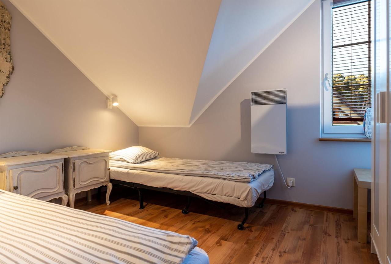 Dom Kotwa Villa Karwia Kültér fotó